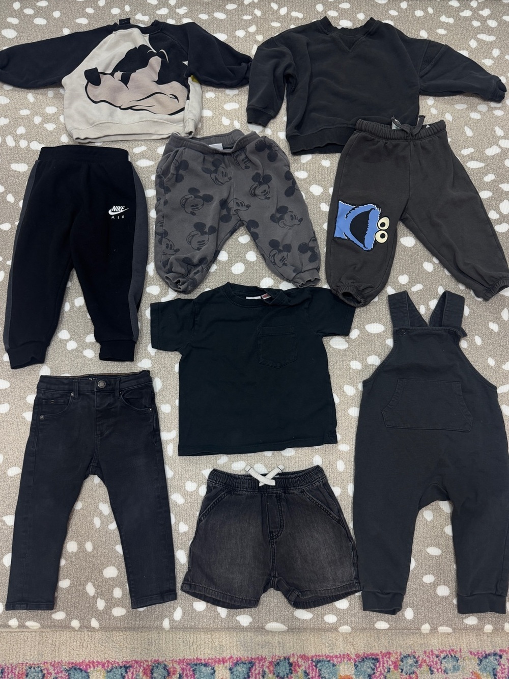Lot of 9 Zara Kids set sweatpants crewneck charcoal joggers tee pullover sweater